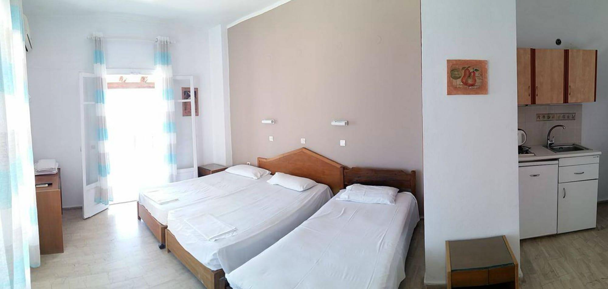 Litharia Apartments Benitses  Dış mekan fotoğraf